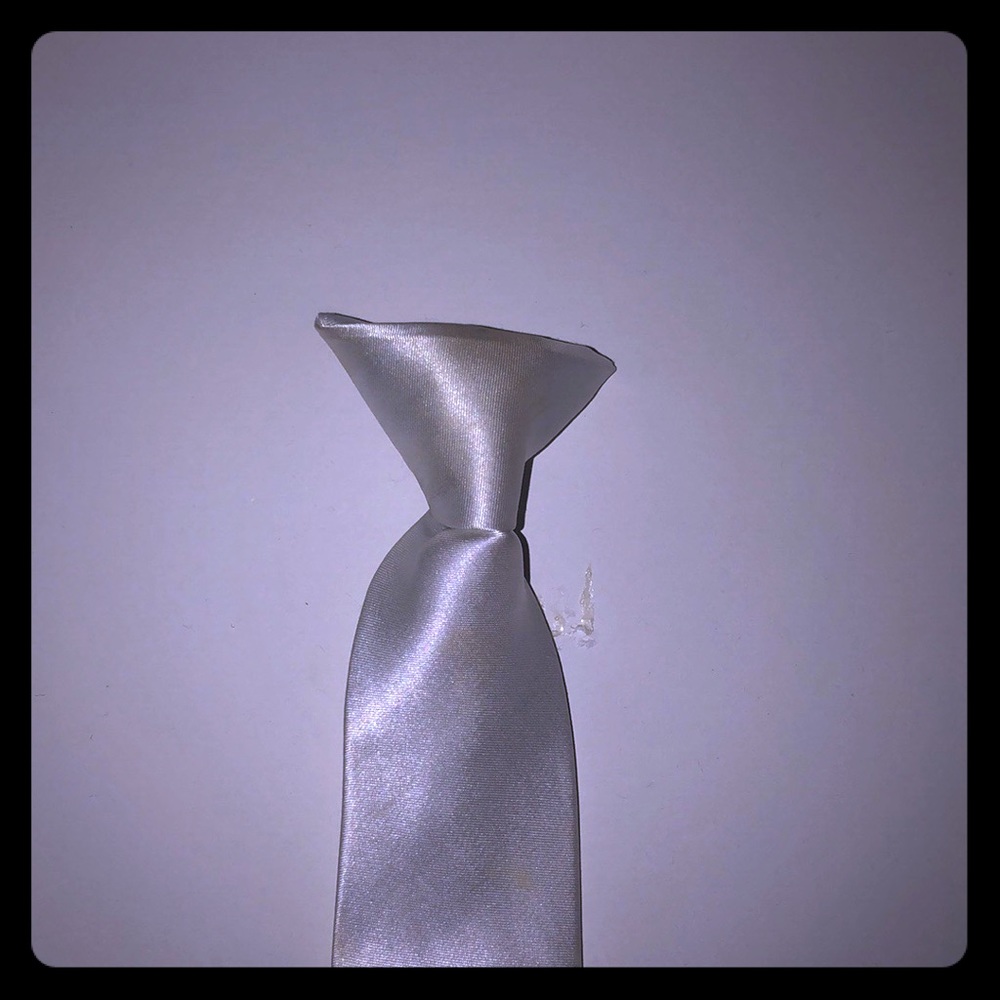 Men’s suit tie